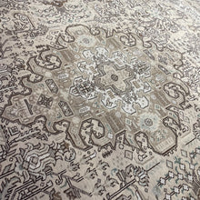 1970 PERSIAN TABRIZ RUG 9’ 7” x 12’ 10” (LAR.500)