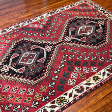 1950 PERSIAN SHIRAZ RUG 3’ 3” x 4’ 8” (MED.274)