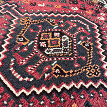 1950 SHIRAZ RUG 3’ 5” x 4’ 7” (MED.87)