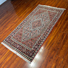 1970 PERSIAN BIDJAR RUG 2’ 9” x 5’ (MED.FEA.225)