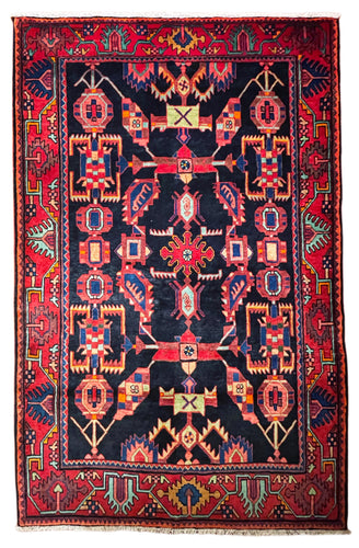 1950 PERSIAN BORUJERD RUG 4’ 5” x 6’ 10” (MED.FEA.60)