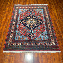 1950 PERSIAN SHIRAZ 2’ 9” x 4’ (FEA.MED.161)