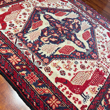 1950 PERSIAN QASEMABAD RUG 2’ 5” x 2’ 6” (SMA.5209)