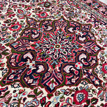 1940 BORCHALU RUG 4’ 9” x 6’ 6” (MED.6193)