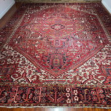 1950 PERSIAN HERIZ RUG 10’ x 13’ 2” (LARG.FEA.34)