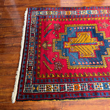 1950 PERSIAN HERIZ RUNNER RUG 3’ 10” x 14’ 5” (FEA.RUN.343)