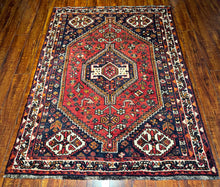 1950 PERSIAN SHIRAZ RUG 3’ 10” x 5’ 7” (MED.275)