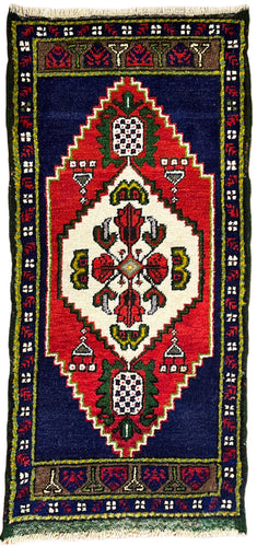 1940 TURKISH SIVAS RUG 1’ 8” x 3’ 7” (SMA.205)