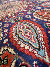 1970 PERSIAN TABRIZ RUG 9’ 9” x 12’ 11” (LAR.FEA.464)