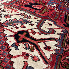 1950 PERSIAN HERIZ RUG 9’ 10” x 12’ 10” (LARG.47)