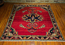 1940 PERSIAN LILIAN RUG 5’ 3” x 6’ 3” (MED.FEA.51)