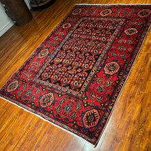 1940 PERSIAN BORUJERD RUG 4’ 9” x 6’ 9” (MED.81)