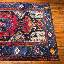 1950 PERSIAN TARUM RUG 4’ 6” x 6’ 8” (MED.FEA.1265)