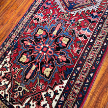 1950 PERSIAN HERIZ RUG 3’ 3” x 12’ 2” (RUN.FEA.320)