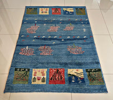 1980 SHIRAZ RUG 3’ 4” x 4’ 10” (MED.83)