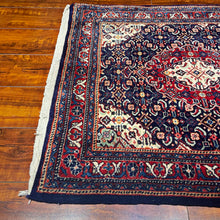 1950 PERSIAN SAROUK RUG 2’ 3” x 2’ 6” (SMA.15)