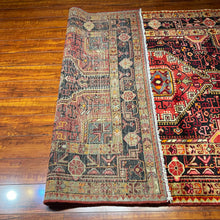 1950 PERSIAN TUYSERKAN RUG 4’ 7” x 7’ 1” (MED.48)