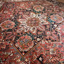 1950 PERSIAN HERIZ RUG 8’ 8” x 11’ 4” (LARG.32)