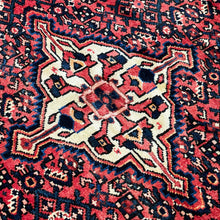 1940 PERSIAN HOSEYNABAD RUG 5’ 4” x 6’ 7” (MED.62)