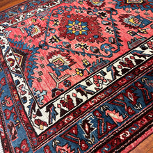 1930 PERSIAN ZANJAN RUG 4’ 4” x 6’ 7” (MED.FEA.53)