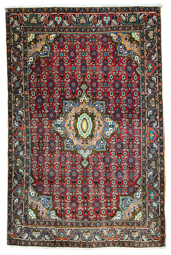 1950 PERSIAN BIDJAR RUG 4’ 2” x 6’ 6” (MED.129)