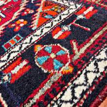 1950 PERSIAN TUISERKAN RUG 3’ 9” x 5’ 3” (MED.100)