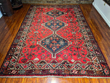 1950 PERSIAN SHIRAZ RUG 6’ 7” x 9’ 7” (LARG.21)