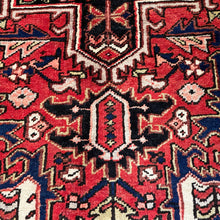 1950 PERSIAN HERIZ RUG 7’ 1” x 9’ (LARG.62)