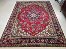 1970 PERSIAN TABRIZ RUG 8’ 5” x 11’ 3” (LAR.FEA.638)