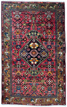 1940 BIDJAR RUG 4’ 1” x 6’ 7” (MED.FEA.5930)