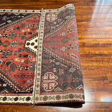 1950 PERSIAN SHIRAZ RUG 3’ 1” x 4’ 5” (MED.270)