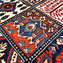 1940 PERSIAN BAKHTIARI RUG 10’ 4” x 12’ 8” (LAR.FEA.1482)