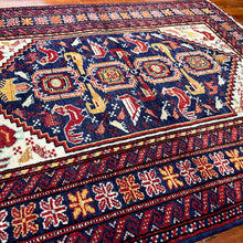 1970 PERSIAN QASEMABAD RUG 2’ 5” x 2’ 11” (SMA.FEA.5212)