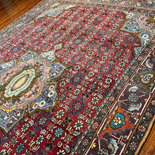 1950 PERSIAN BIDJAR RUG 4’ 2” x 6’ 6” (MED.129)