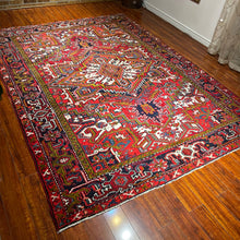 1950 PERSIAN HERIZ RUG 6’ 11” x 9’ 4” (LAR.FEA.438)