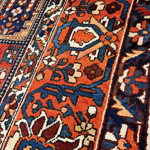 1940 PERSIAN BAKHTIARI RUG 10’ 4” x 12’ 8” (LAR.FEA.1482)