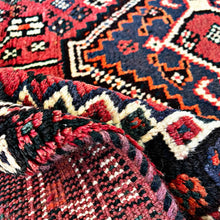 1950 SHIRAZ RUG 3’ 2” x 4’ 8” (MED.243)