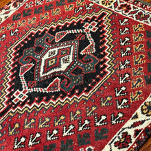 1950 PERSIAN SHIRAZ RUG 3’ 3” x 4’ 8” (MED.274)