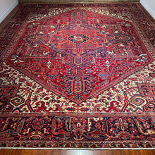 1950 PERSIAN HERIZ RUG 10’ 6” x 13’ 2” (LARG.FEA.192)