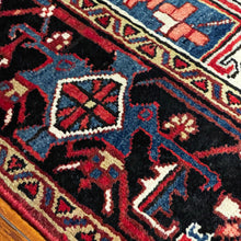 1950 PERSIAN HERIZ RUG 7’ 1” x 9’ (LARG.62)