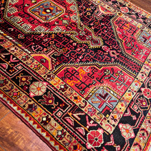 1950 PERSIAN TUYSERKAN RUG 4’ 7” x 7’ 1” (MED.48)