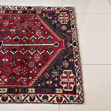 1950 SHIRAZ RUG 3’ 4” x 5’ 3” (MED.283)