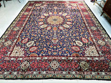 1970 PERSIAN TABRIZ RUG 9’ 9” x 12’ 11” (LAR.FEA.464)