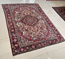 1940 BORCHALU RUG 4’ 9” x 6’ 6” (MED.6193)