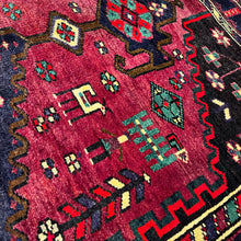 1950 PERSIAN ZANJAN RUG 4’ 7” x 6’ 5” (MED.91)