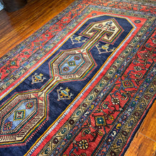 1940 PERSIAN TALEQAN RUG 5’ x 10’ 3” (MED.1334)