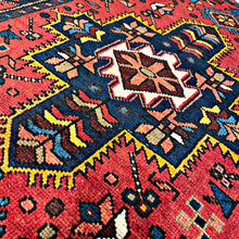 1950 PERSIAN HERIZ RUG 2’ x 3’ (SMAL.FEA.5203)