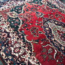 1950 BAKHTIARI RUG 9’ 3” x 13’ 1” (LAR#635)