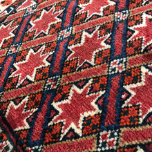 1920 QASHQAI RUG 1’ 10” x 2’ 1” (SMA#1367/1370)