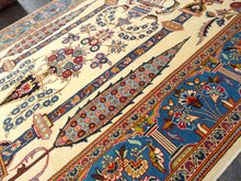 1940 Kashan Rug 4' 8" x 6' 8" (FEA#6184(MAI))